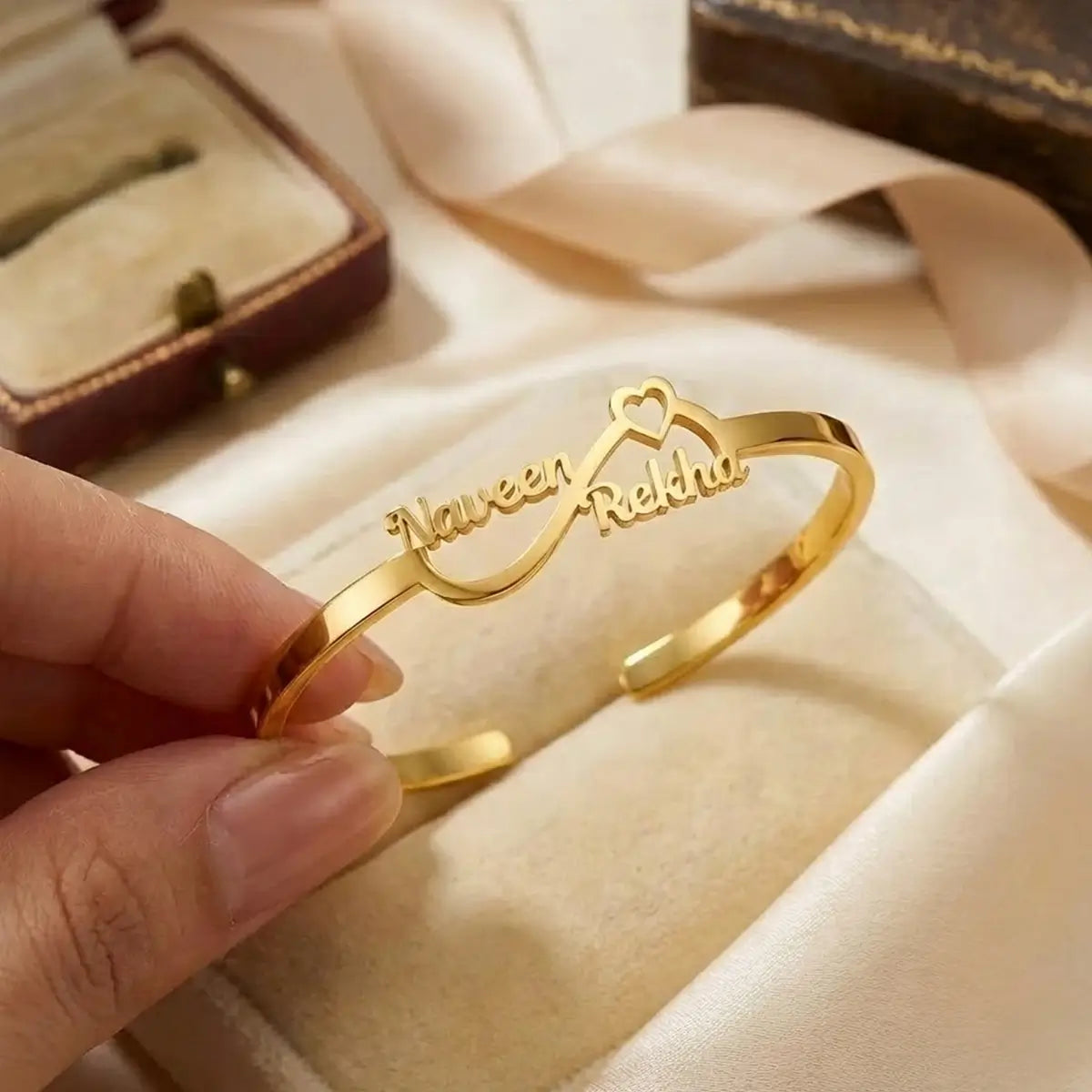 ForeverLink Custom Couple Name Bracelet